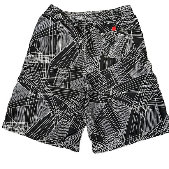 Nautica Black and White Youth XL 18/20 Swim Trunks - Picture 2 of 5